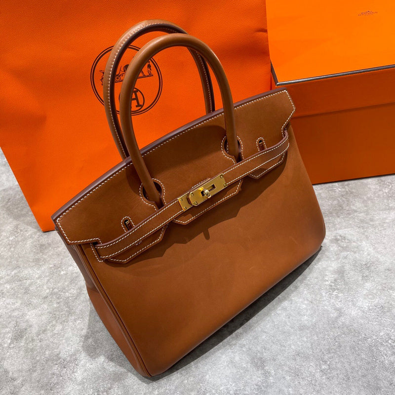 Everyday-Ready handbag styled for everyday wear