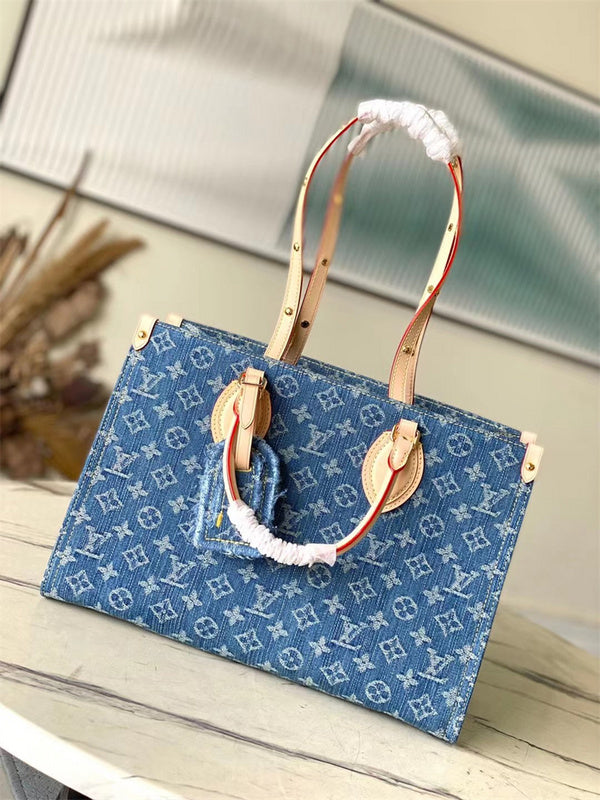  Sophisticated shopper bag front view