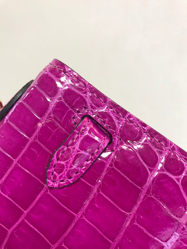 Close-up detail of fluid bag design