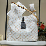  Essential top-handle bag carried on shoulder 16