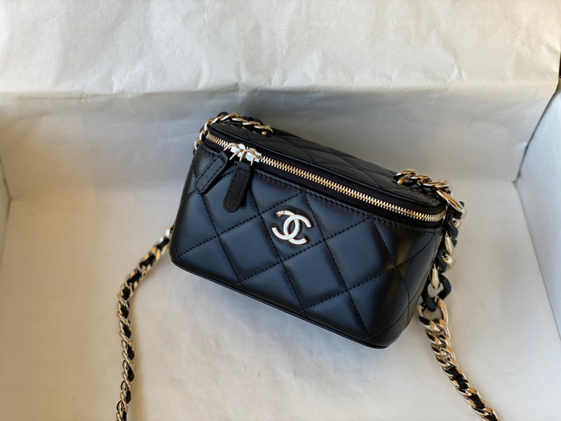  handbag, mid everyday style, image 5