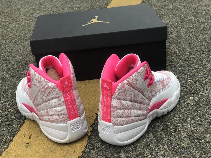 Nike Men's & Women's Premium Casual Sneakers — Style 148 front view