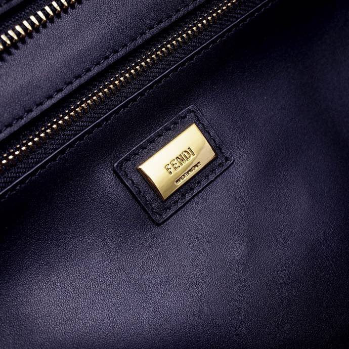 Ziva's Charm handbag – product shot (34cm*28.5cm*14cm)