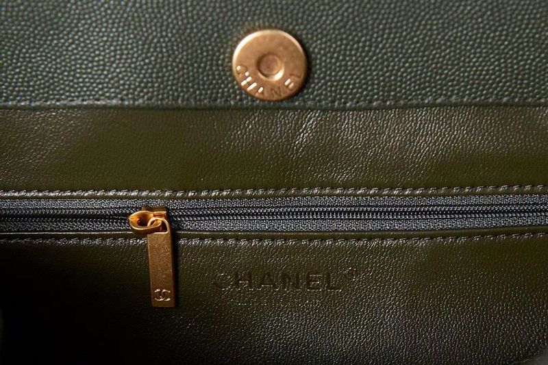 Zivas Charm Elevated Essentials Designer Handbag (Statement-Ready Design) – Lifestyle Shot