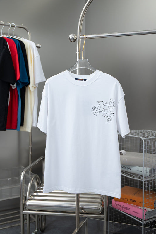 Front view of Louis Vuitton cotton t-shirt with relaxed-fit cut