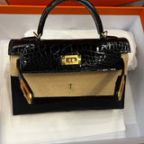 Everyday-Ready handbag styled for everyday wear