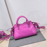 Zivas Charm Classic Sensibility Statement Handbag (Thoughtfully Structured Design) – Close-Up Detail