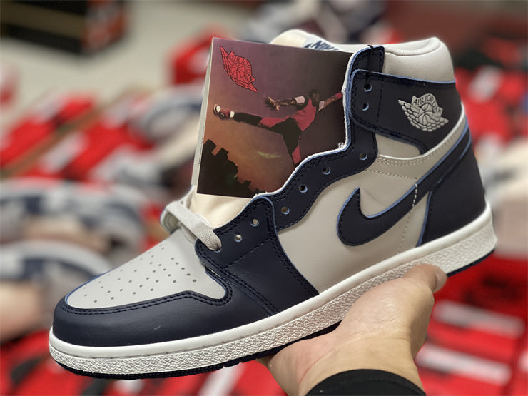 Nike Men's & Women's Signature Luxury Sneakers — Style 216 hardware detail