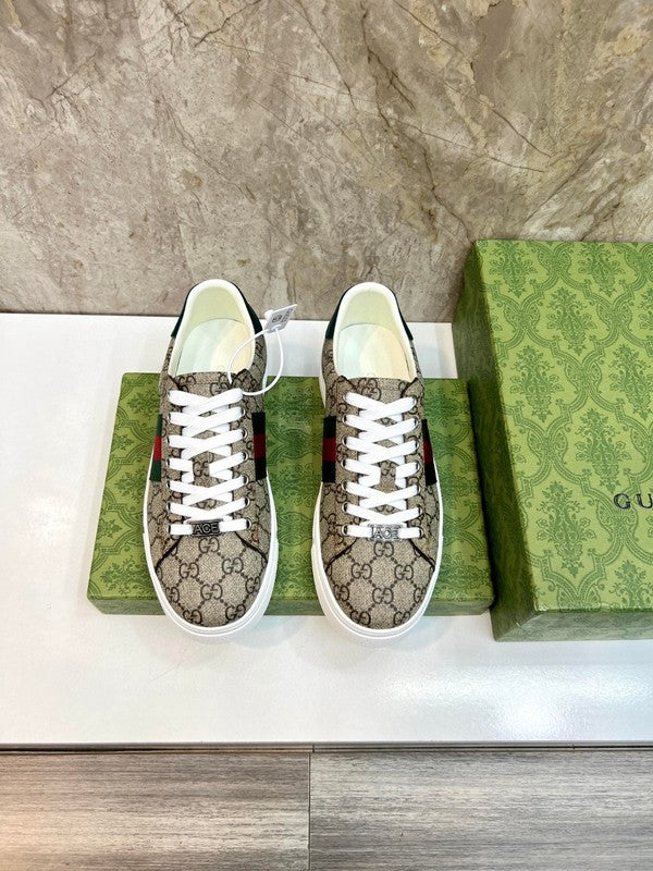 Gucci crisp white luxury sneakers view 9 retro runner design