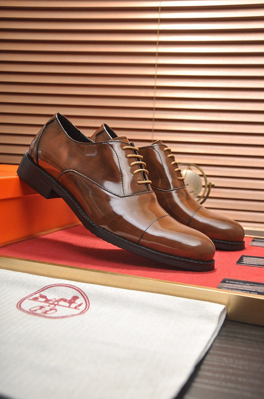 Hermes shoes Style 055 - side profile detail