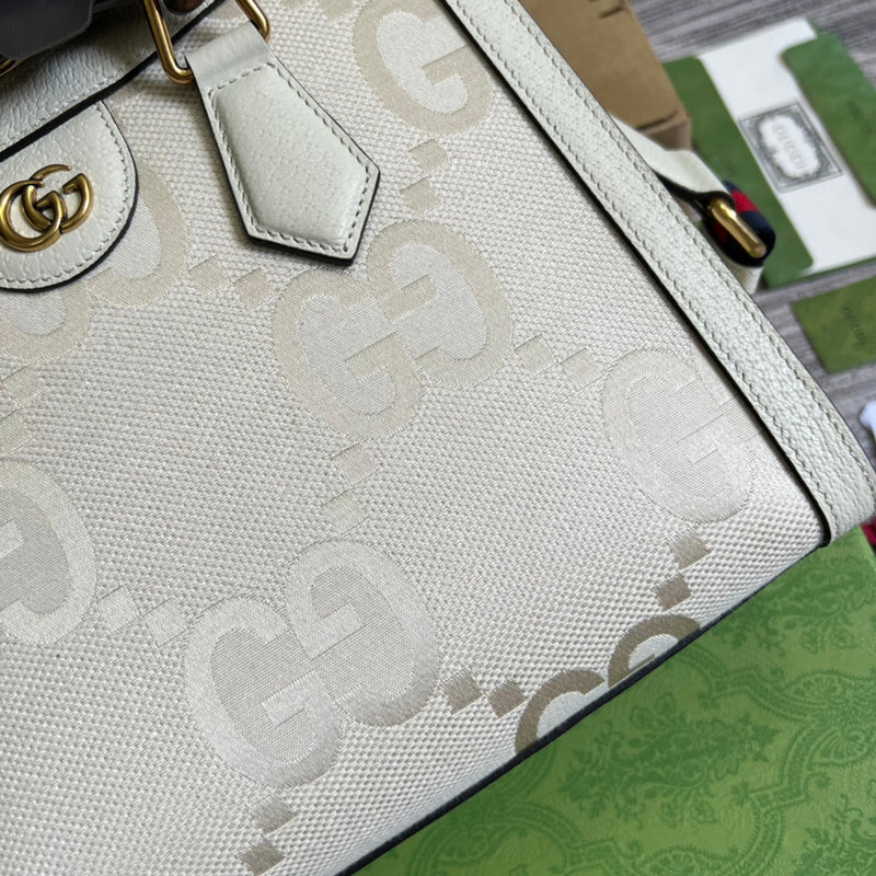 Styled lifestyle shot of elevated chic women's handbag – women's statement bag