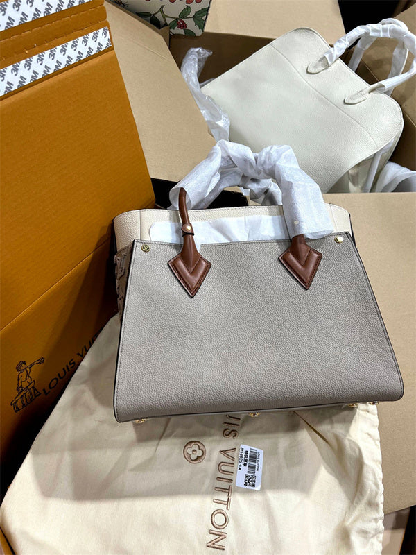  Graceful top-handle bag front view 13