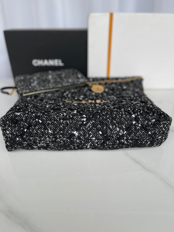  handbag, spacious everyday style, image 8