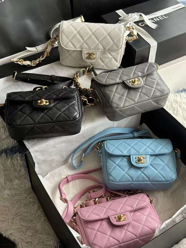 Zivas Charm Refined Structure Everyday Handbag (Designer-Inspired Craftsmanship) – Front View
