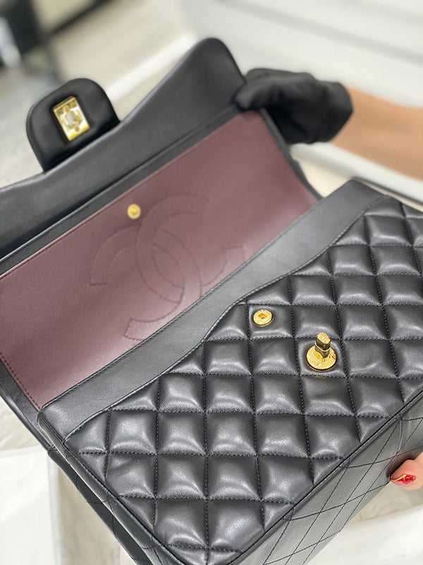  spacious purse view 5