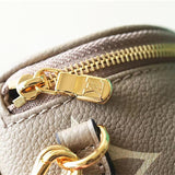  chic shoulder bag detail view showing craftsmanship 8