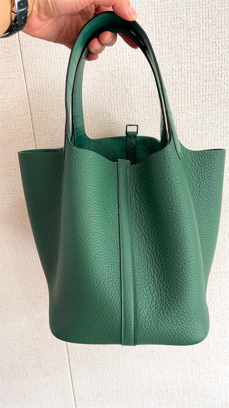  sleek shoulder bag detail view showing craftsmanship