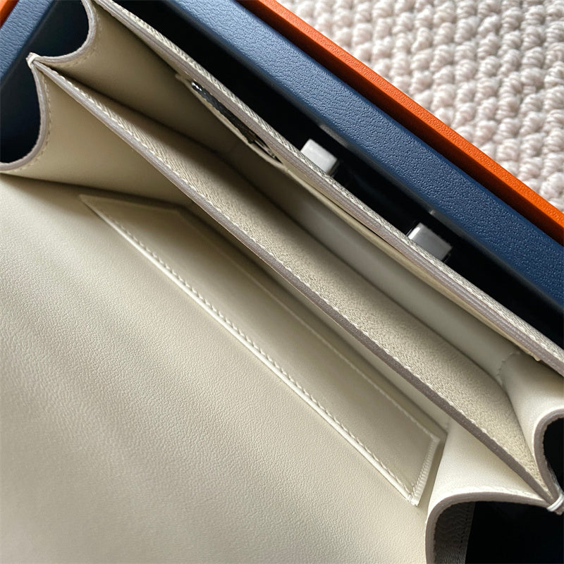Interior view of poised premium bag