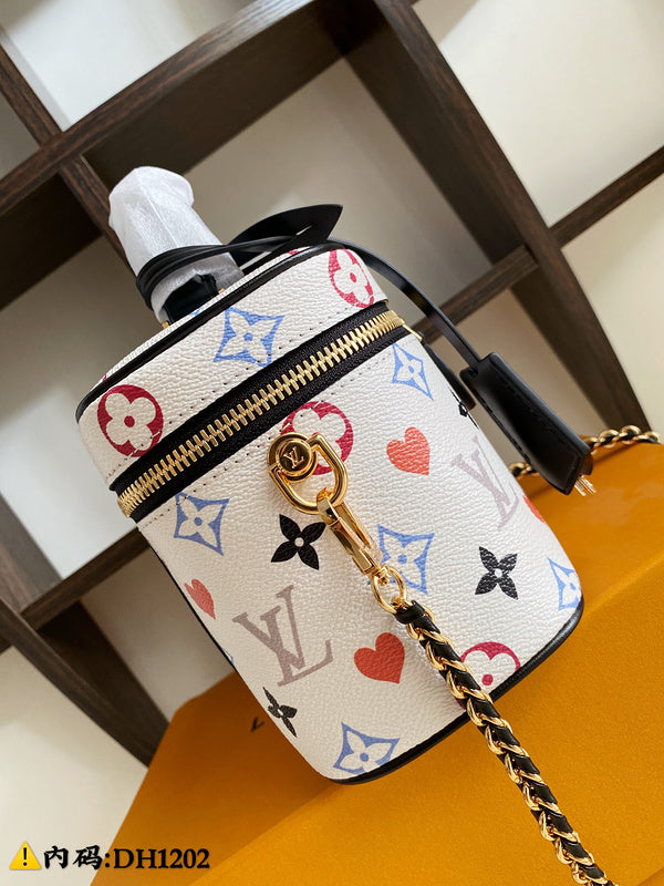 Top view of classic structured women's handbag – women's everyday handbag