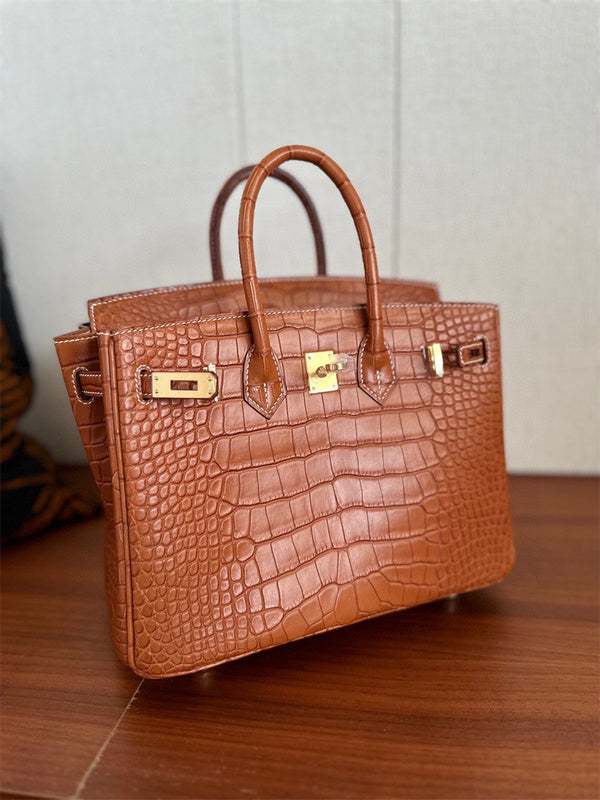  clean-lined crossbody bag styled with outfit 24