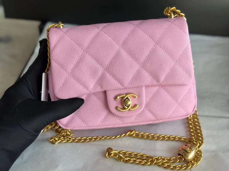 Zivas Charm Modern Edge Everyday Handbag (Premium Everyday Carry) – Detail View
