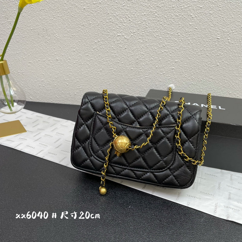  versatile purse view 1