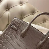  shopper bag interior and compartment view 9