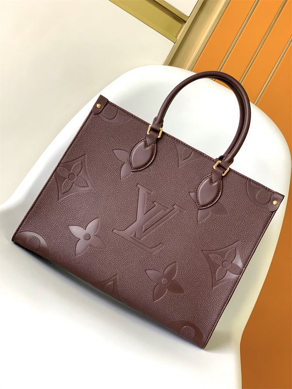  classic crossbody bag detail view showing craftsmanship 26