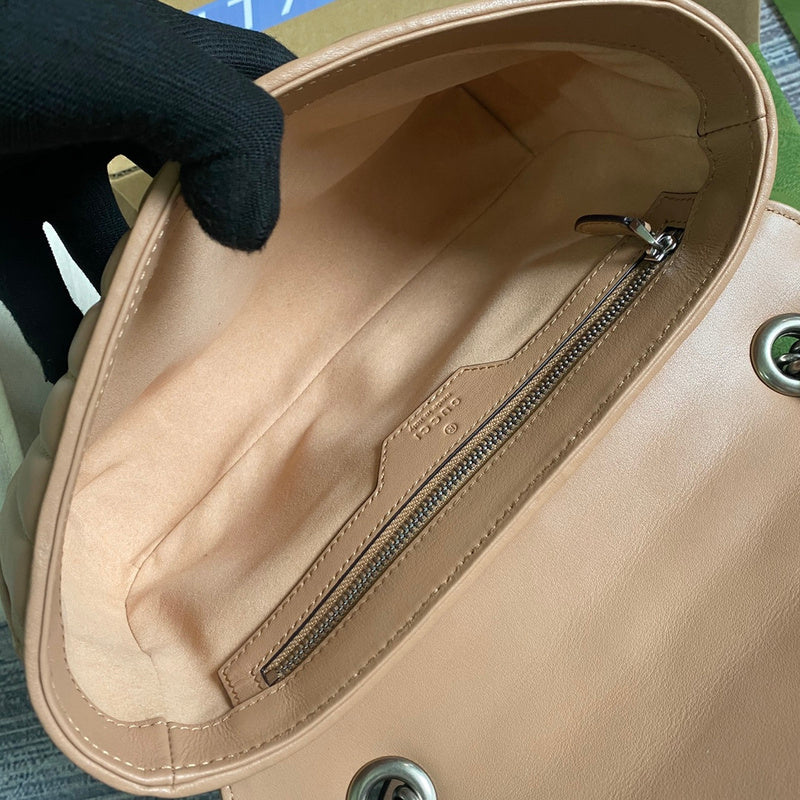 Side profile of modern refined women's handbag – women's everyday handbag