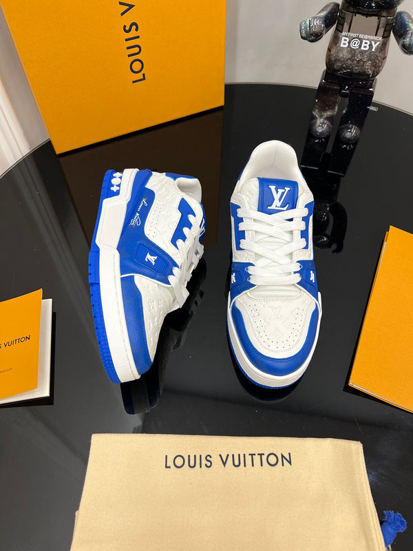 Louis Vuitton shoes Style 301 - top view showing design