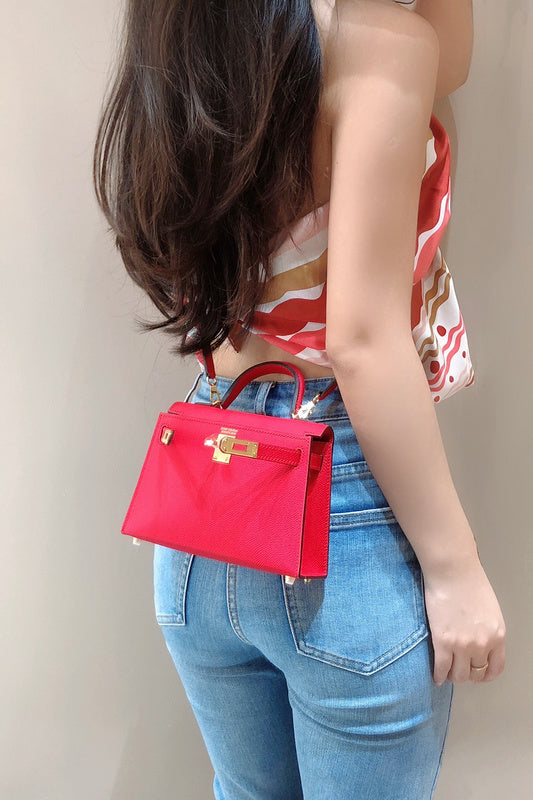 Interior view of sophisticated premium bag