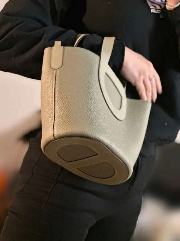 Classic bag women's premium everyday handbag