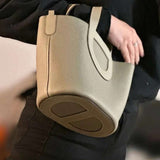 Classic bag women's premium everyday handbag