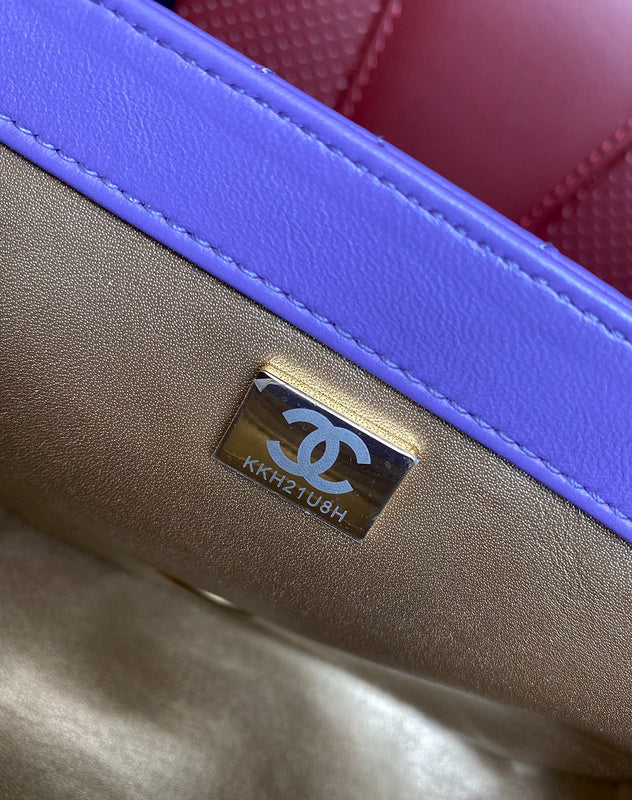  women's handbag, mid design, view 3