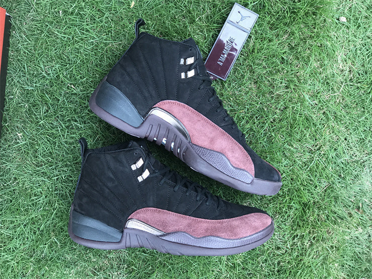 Nike all-black luxury sneakers view 16 heritage-inspired look
