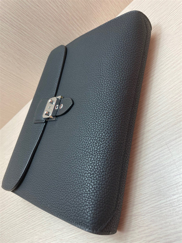  Statement top-handle bag front view 7