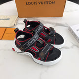Back view of Louis Vuitton luxury piece style No.086