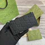 Handle and strap detail of modern signature women's handbag – women's premium purse