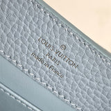  crossbody bag interior and compartment view 9