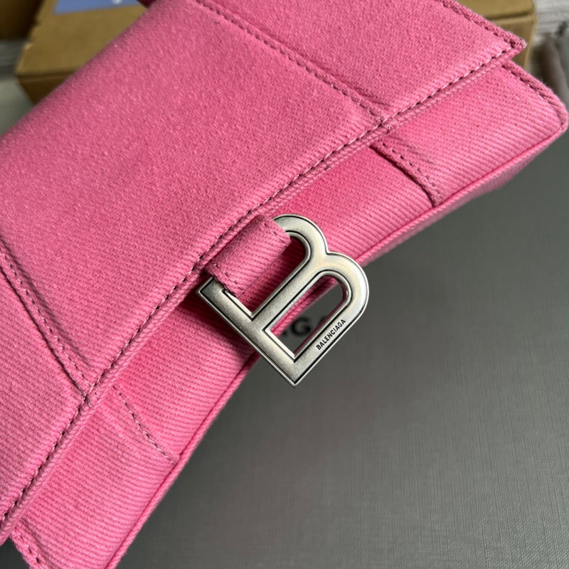 Front view of statement refined women's handbag – women's premium purse