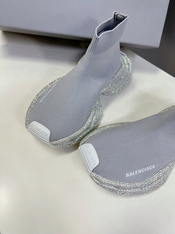 Balenciaga shoes Style 032 - logo and branding close-up