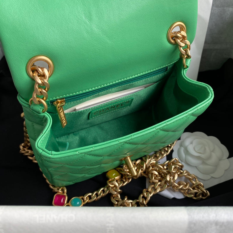 Zivas Charm Effortless Sophistication Fashion Handbag (Versatile Style Statement) – Side Profile