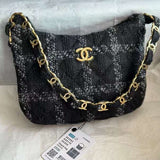 Zivas Charm Modern Edge Everyday Handbag (Elevated Daily Companion) – Detail View