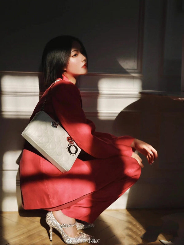 Back view of elevated modern women's handbag – women's luxury accessory