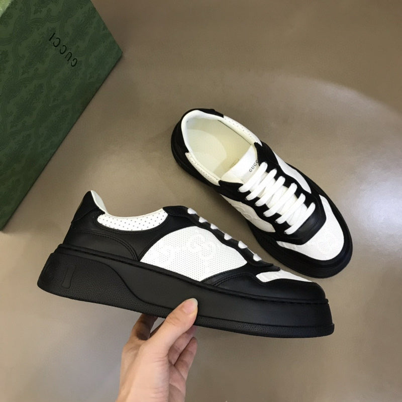 Gucci two-tone luxury sneakers view 7 breathable knit upper