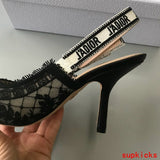 Dior shoes Style 002 - true-to-life color detail