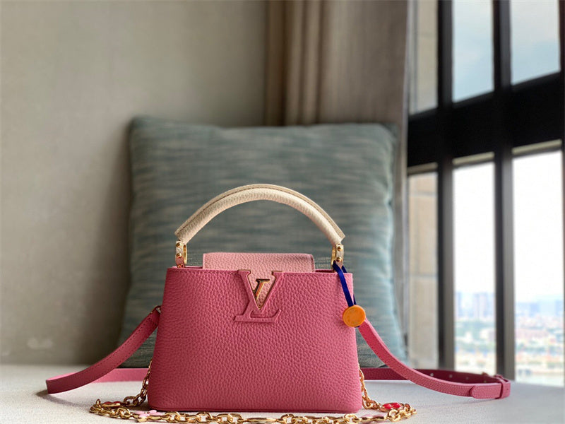  crossbody bag interior and compartment view 21