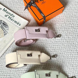  handbag interior and compartment view 15