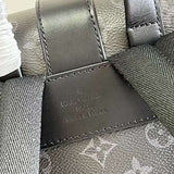 Handle and strap detail of statement premium women's handbag – women's designer-style accessory