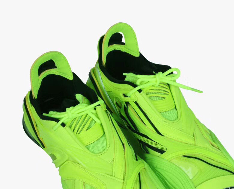 Balenciaga shoes Style 364 - logo and branding close-up